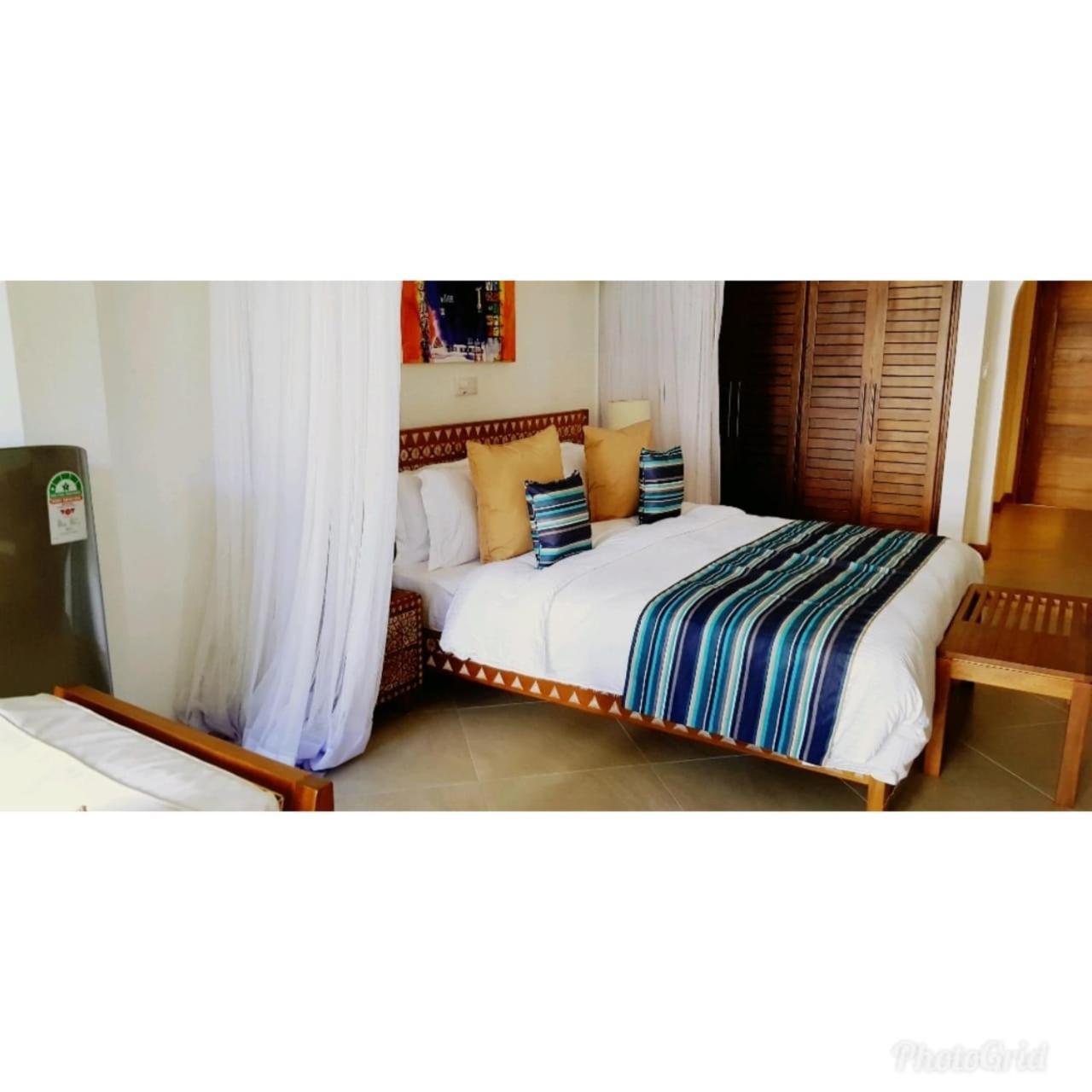 Mbili Kuwili Studio Suites Diani Beach Exterior foto